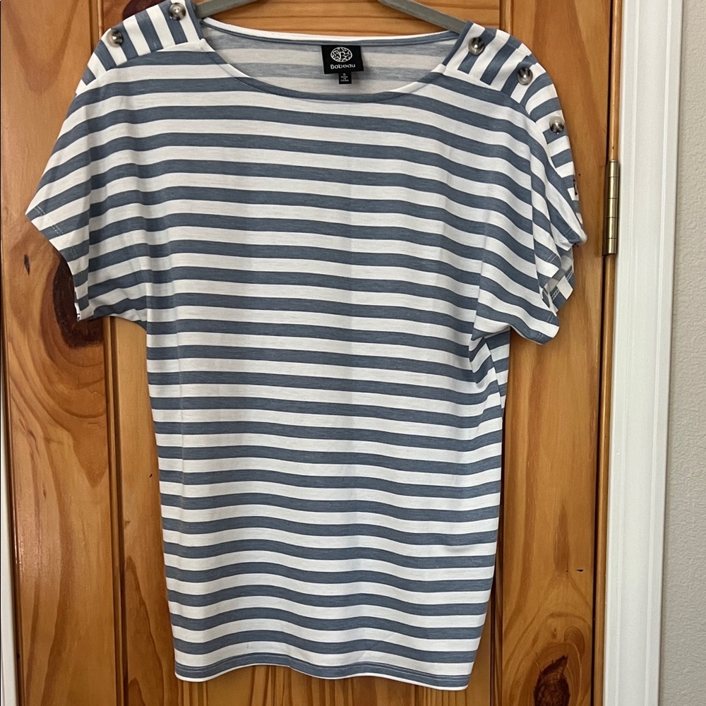 Bobeau blue and White Striped Short Sleeve Top S